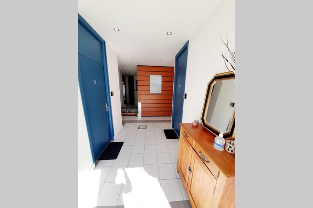 Appartement Lumineux Tout Confort De 33M2 Au Centre De Vannes Exterior foto